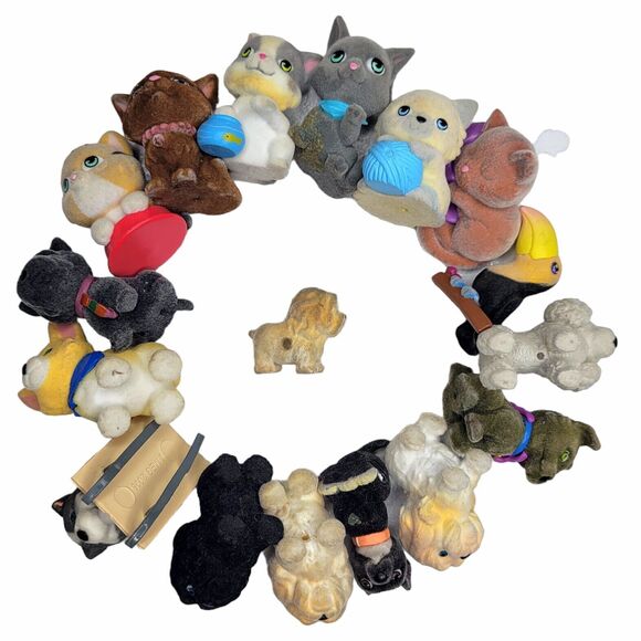 Kitty Puppy Dogs Tuscan in my Pocket Flocked Felt Animal Pets Lot of 17 - Picture 1 of 5